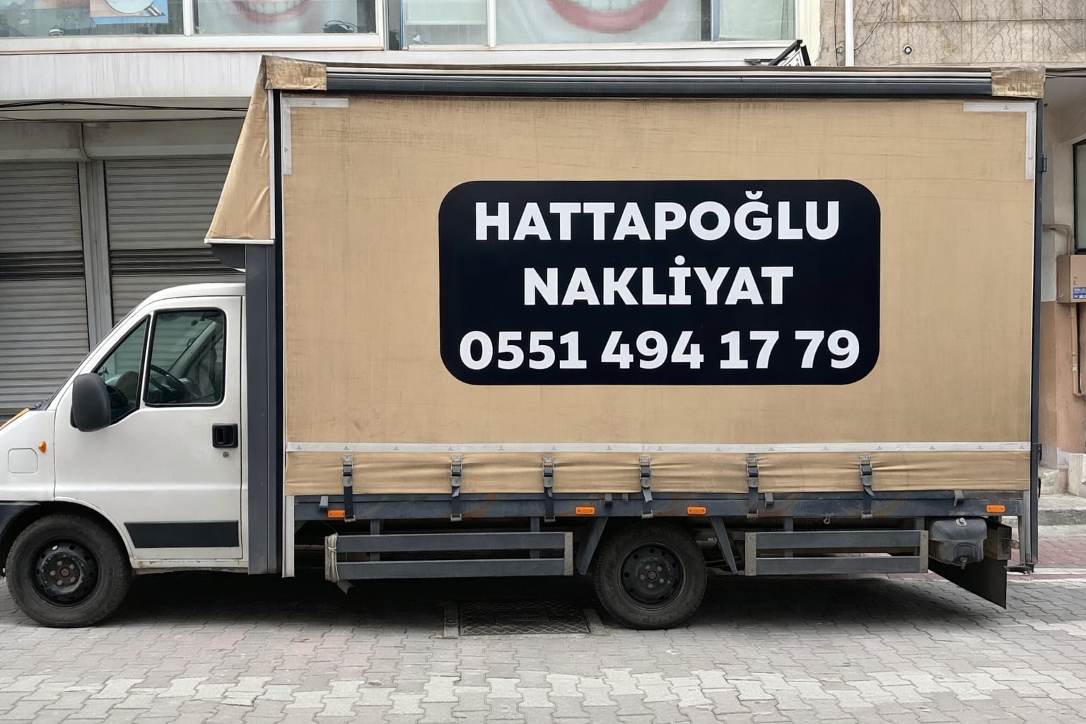 Beylikdüzü'nde Lüks Site ve Rezidans Nakliyesi